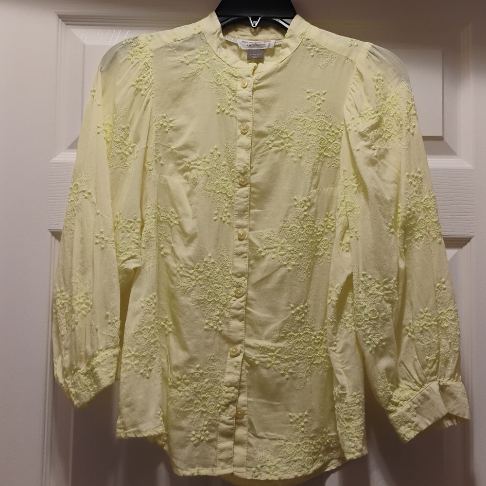 Anthropologie Pilcro andthe Letterpress Yellow Floral Embroiderd Blouse Size XS